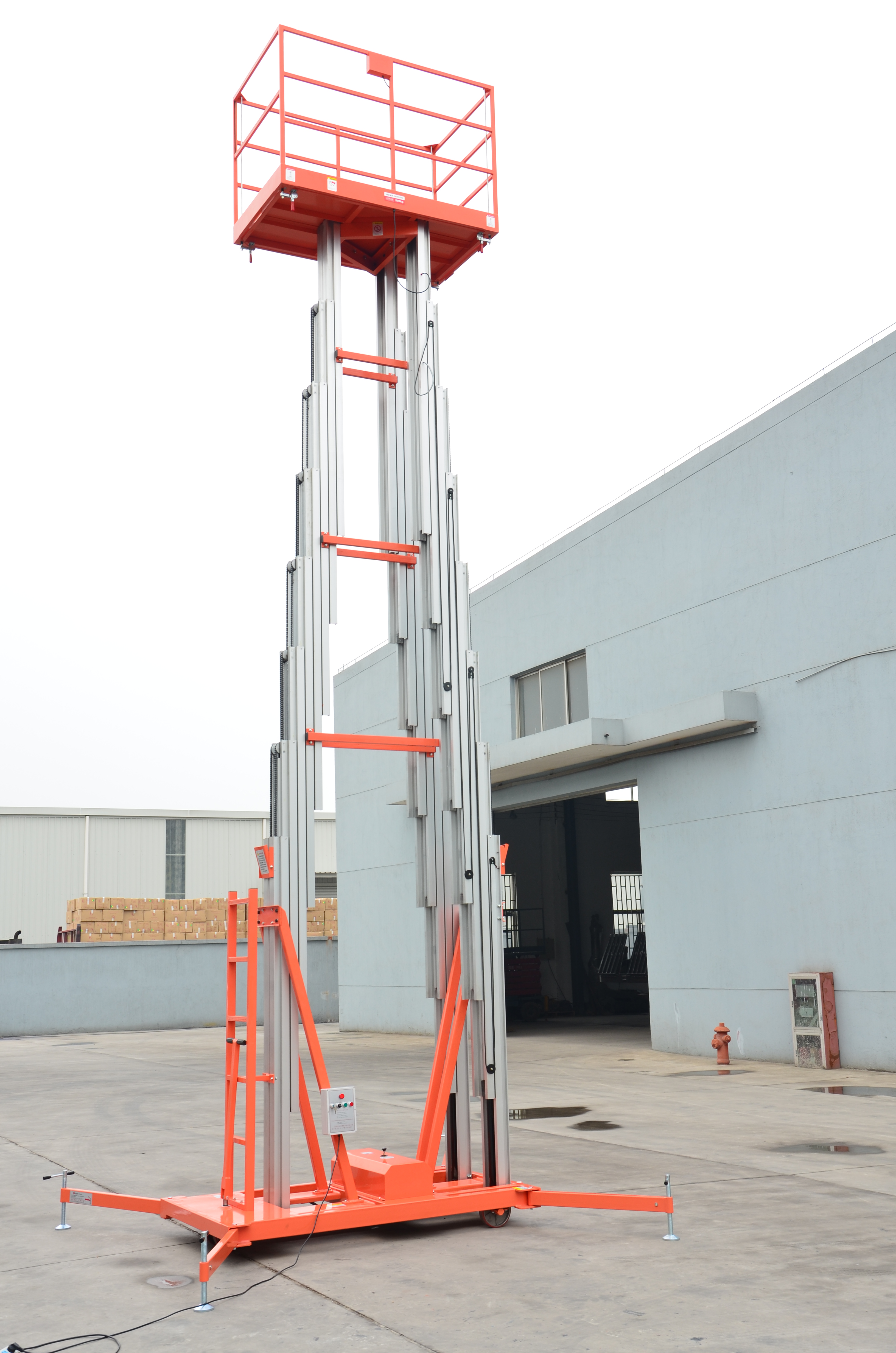 Alum.Mast arbejdsplatform GTWY-T